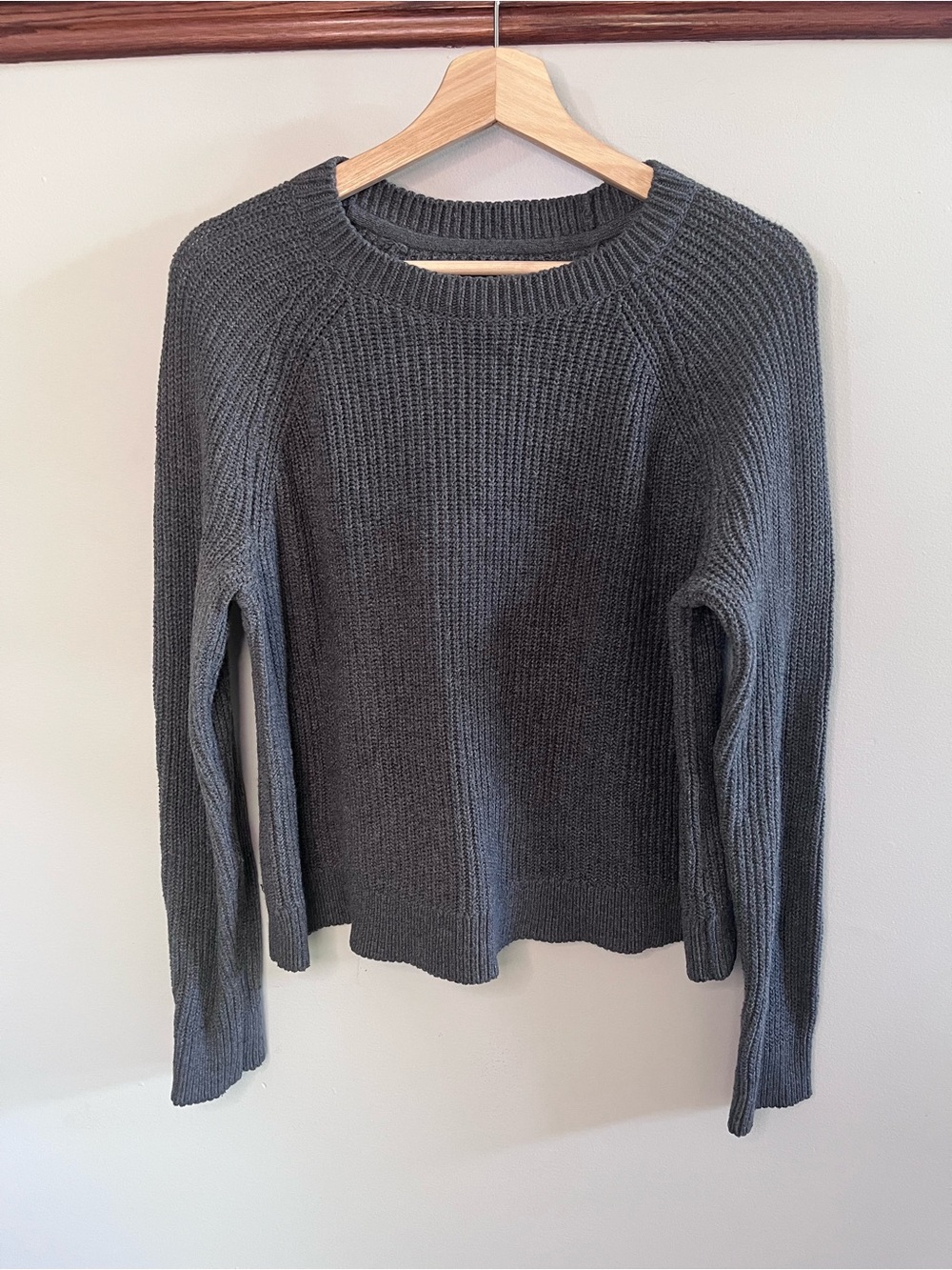 Abercrombie & Fitch Gray Shaker Stitch Crew Neck Raglan Sweater Womens Medium